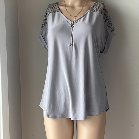 Ivy Ridge grey top - Picture 2 of 4